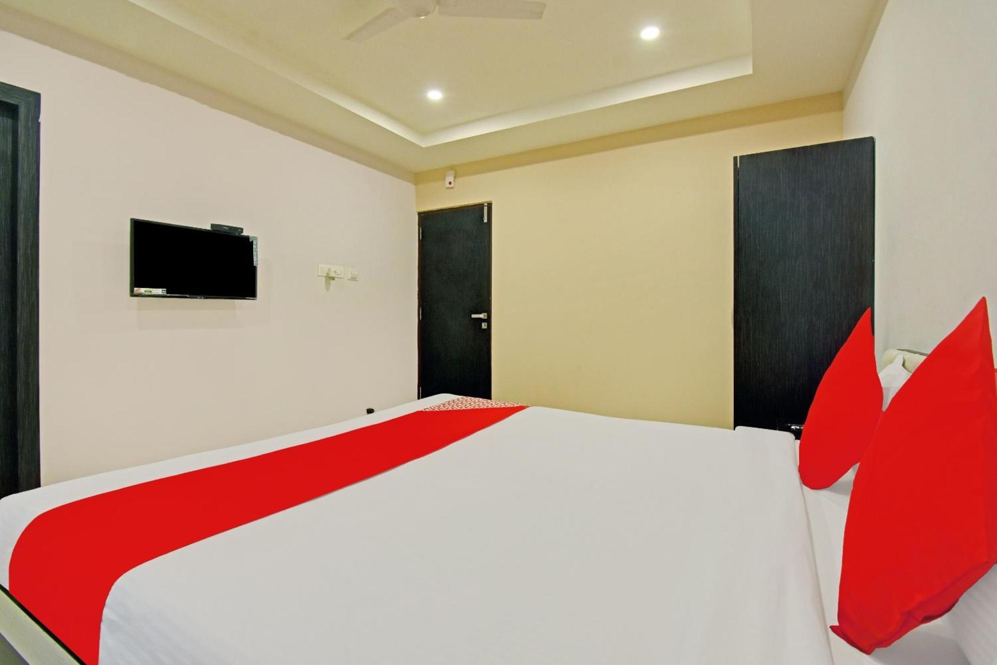 Hotel O Newtown Galaxy Panchuria المظهر الخارجي الصورة