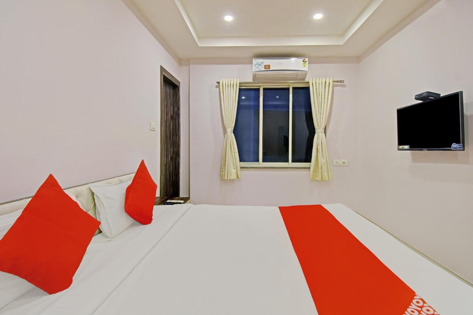 Hotel O Newtown Galaxy Panchuria المظهر الخارجي الصورة